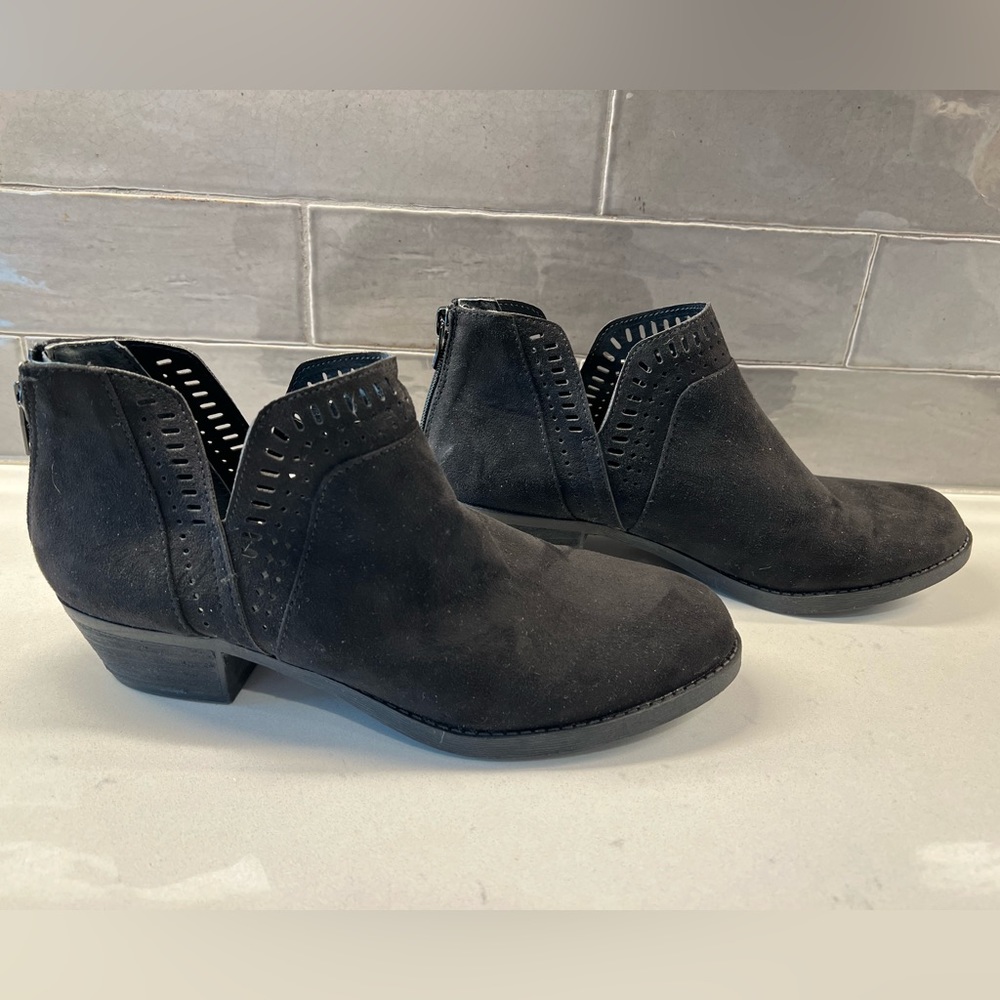 Black Carlos by Carlos Santana Bootie Boots
